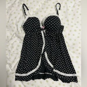 Victoria’s Secret Women’s Sleep Top